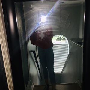 Meet your Posher, Elise